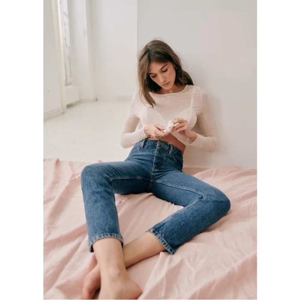 Sezane Denim Brut Sexy High Rise Straight Leg Jeans in Denim Blue Organic Sz 26